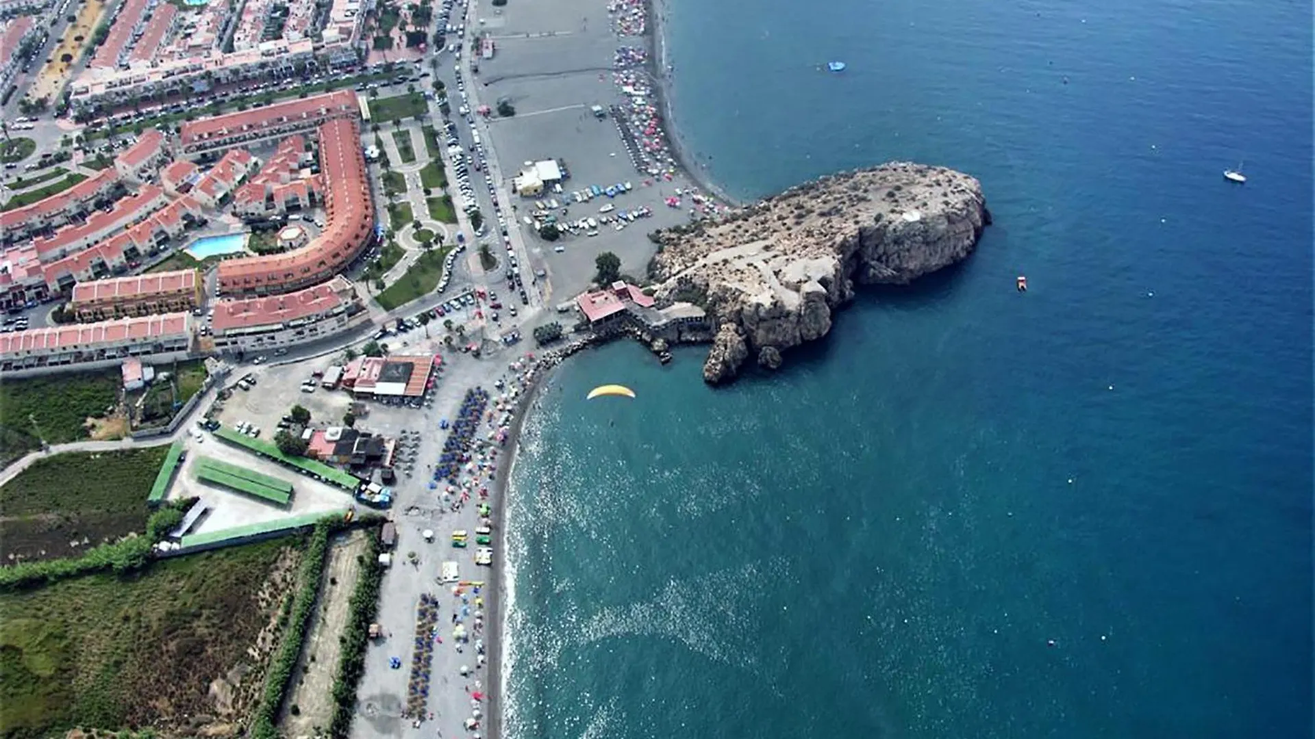 Paraiso Del Sol Salobrena Homestay
