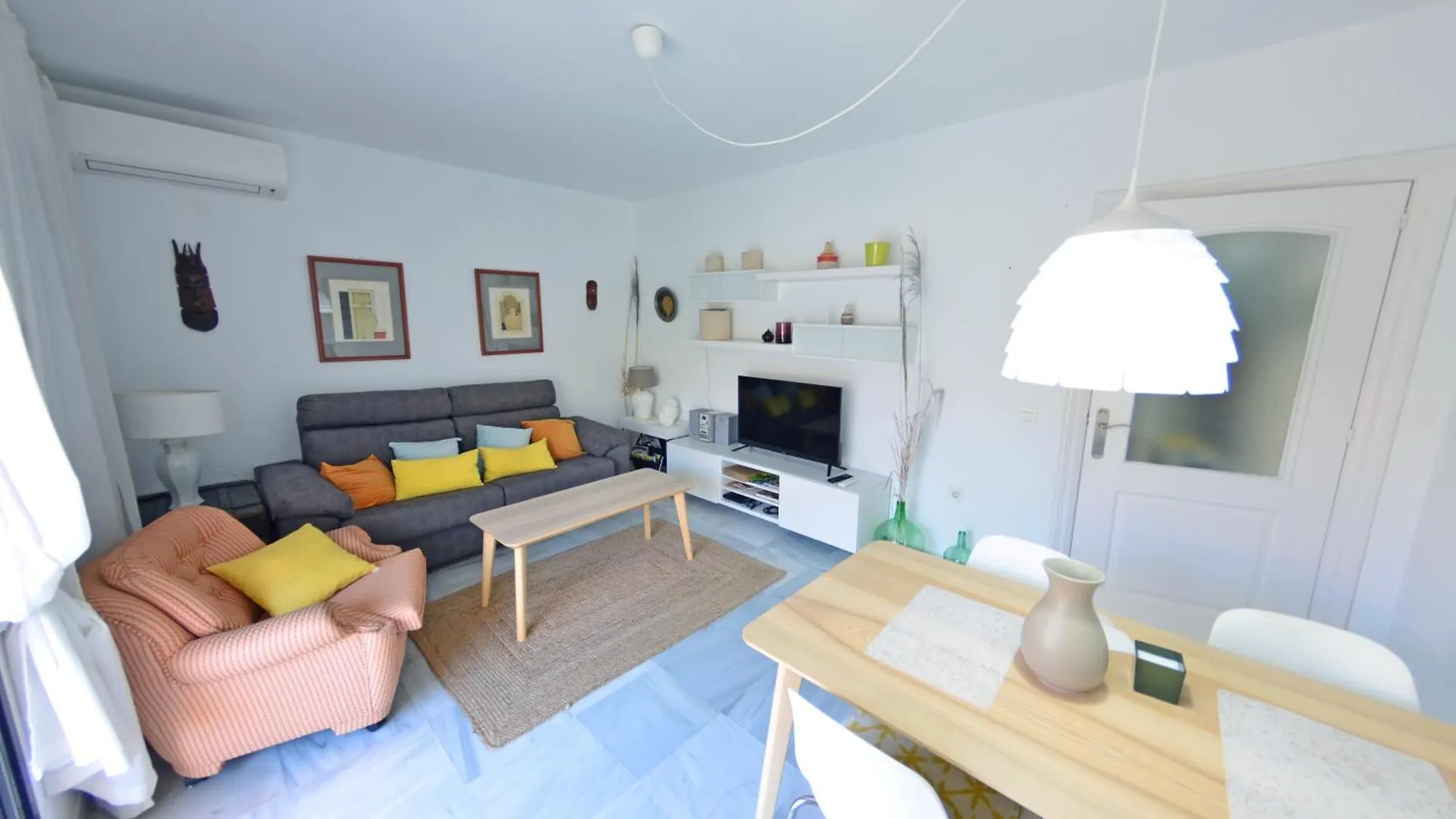 Paraiso Del Sol Salobrena Homestay